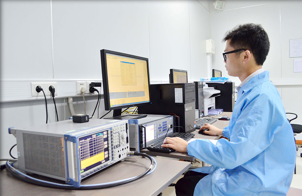 �����֤����